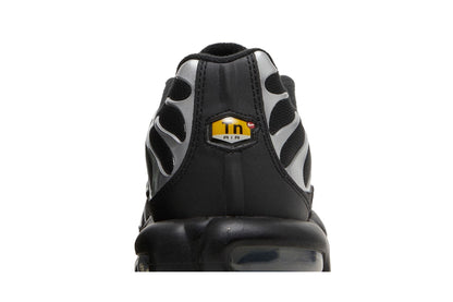 Nike Air Max Plus TN Black Silver Green Strike - détail de la tige