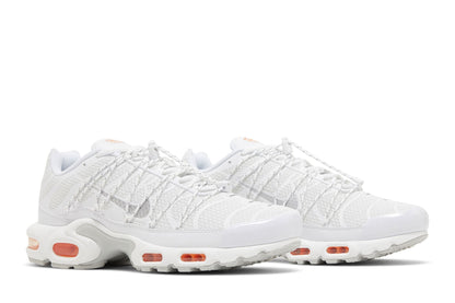 Nike Air Max Plus TN Utility White Safety Orange - vue de trois-quarts